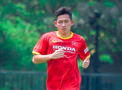 Hai Long "cánh chim lạ" của U23 Việt Nam được AFC khen ngợi.