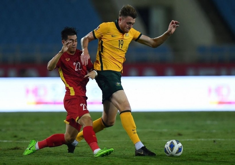 Harry Souttar chấn thương không thể góp mặt ở trận Australia tiếp tuyển Việt Nam.