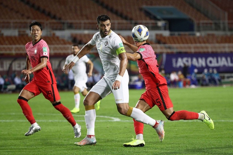 Syria quyết định giải thể Liên đoàn bóng đá sau khi đội nhà thua Hàn Quốc.