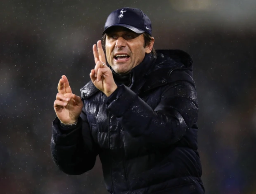 Antonio Conte đã rất tức giận sau trận thua của Tottenham trước Burnley.