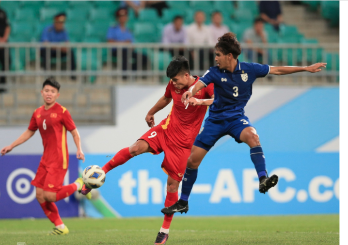 Tiền đạo Nguyễn Văn Tùng được vinh danh trong Top 5 bàn thắng đẹp nhất vòng bảng giải U23 châu Á.