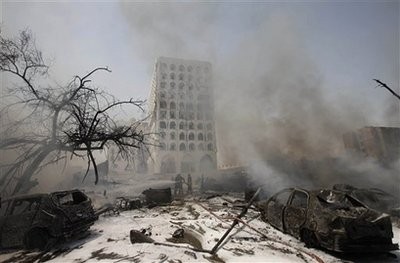Nổ bom ở Baghdad khiến ít nhất 75 người chết