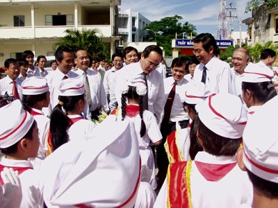 Phó Thủ tướng, Bộ trưởng Bộ GD-ĐT Nguyễn Thiện Nhân thăm và làm việc tại hai tỉnh Bạc Liêu và Cà Mau