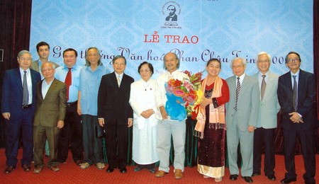 2 học giả nước ngoài được trao giải Phan Chu Trinh