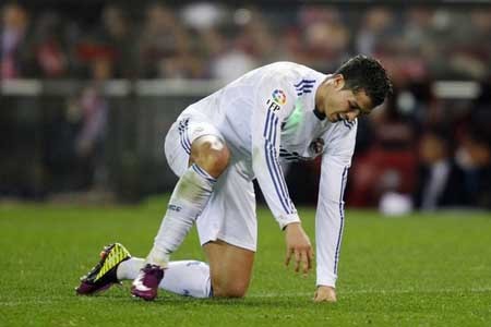 Dính chấn thương, Cristiano Ronaldo nghỉ thi đấu 3 tuần