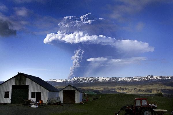 Núi lửa hay hoạt động nhất Iceland lại &quot;cựa mình&quot;