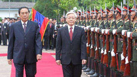 Đưa mối quan hệ hữu nghị Việt-Lào lên tầm cao mới