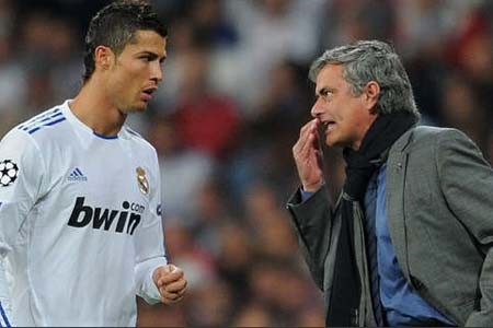 C. Ronaldo muốn giành mọi danh hiệu cùng HLV Jose Mourinho