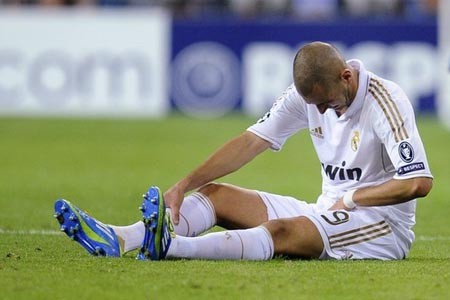 Real mất Karim Benzema trong chuyến làm khách Espanyol