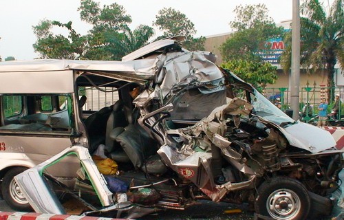 Tai nạn ôtô khách, 15 người vong
