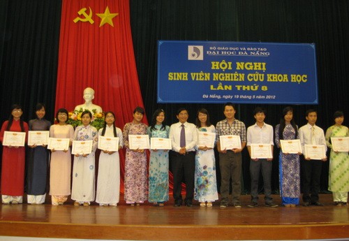 Hội nghị sinh viên ĐH Đà Nẵng NCKH lần thứ VIII
