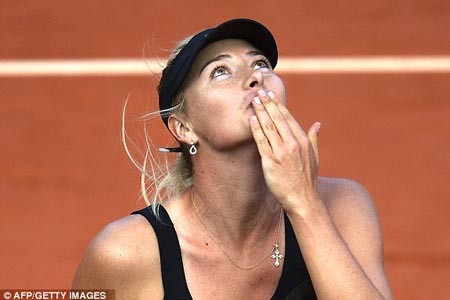 Sharapova lần đầu vào chung kết Roland Garros