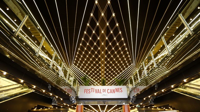 Lại mất cắp ở Cannes, nghệ sĩ hoang mang