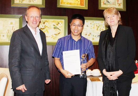 OEA Vietnam/VN274 nhận Giải thưởng &quot;Dịch vụ Khách hàng tốt nhất&quot; từ Hội đồng Khảo thí tiếng Anh ĐH Cambridge