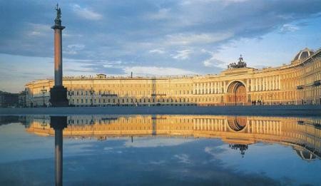 Vẻ đẹp hoa lệ của thành phố cung điện St. Petersburg