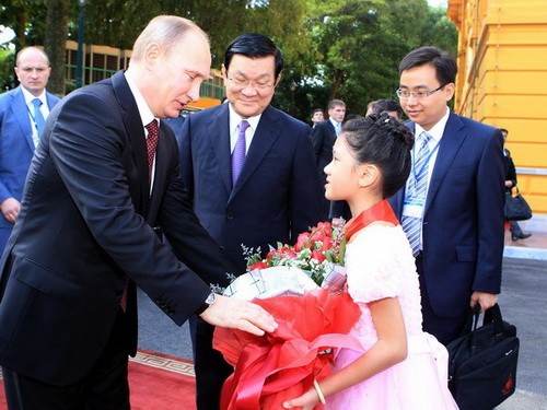 Tổng thống Nga kết thúc tốt đẹp chuyến thăm Việt Nam