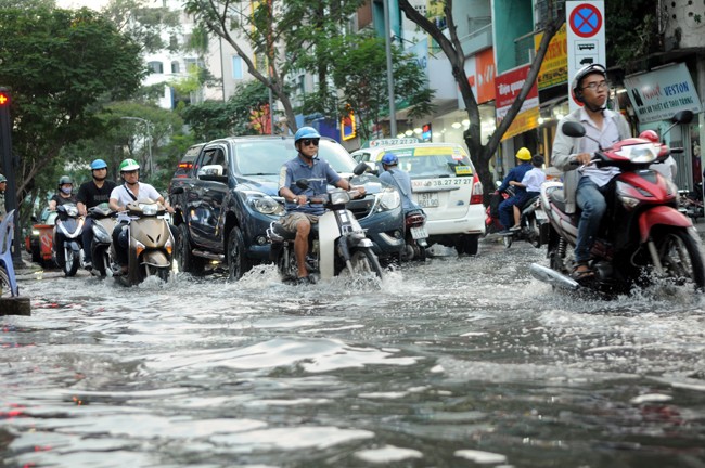 Triều cường gây ngập lụt tại TP. Hồ Chí Minh (Ảnh minh họa)