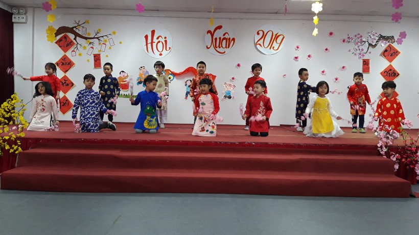 Hội Xuân của các học sinh mầm non Trường Quốc tế Nhật Bản