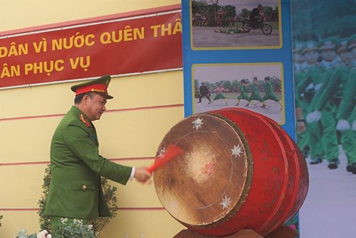 Đại tá Trần Văn Thiện, Phó Cục trưởng Cục C10 đánh trống ra quân Tháng Thanh niên 2019.