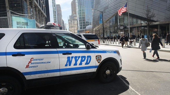Sở cảnh sát New York vừa bắt giữ tên trộm lớn tuổi ăn trộm tài sản trong các chung cư cao cấp. Ảnh: CNN.