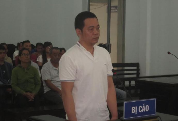 Bị cáo Nguyễn Thành Duân tại tòa.