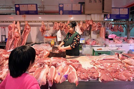 Vì sao giá thịt lợn tăng đến chóng mặt trong thời gian vừa qua?
