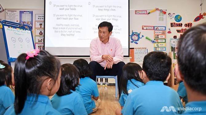 Bộ Giáo dục Singapore lý giải vì sao không cho trẻ nghỉ học giữa dịch Covid-19