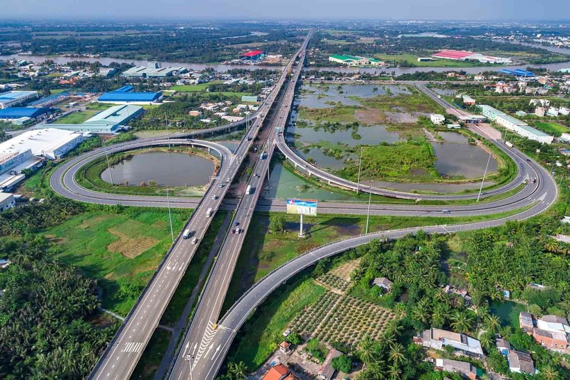 Bộ GTVT đề xuất tăng vốn đầu tư cao tốc nghìn tỉ nối Đồng Tháp - Tiền Giang