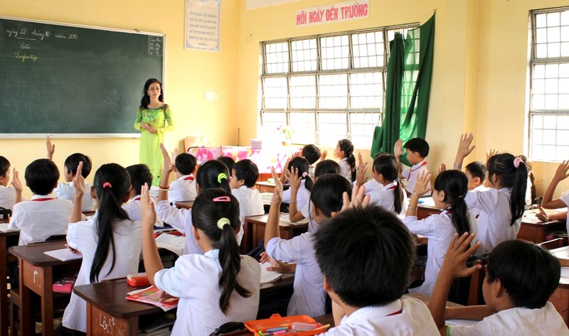 Nhà giáo Nguyễn Thị Tươi trong một giờ lên lớp