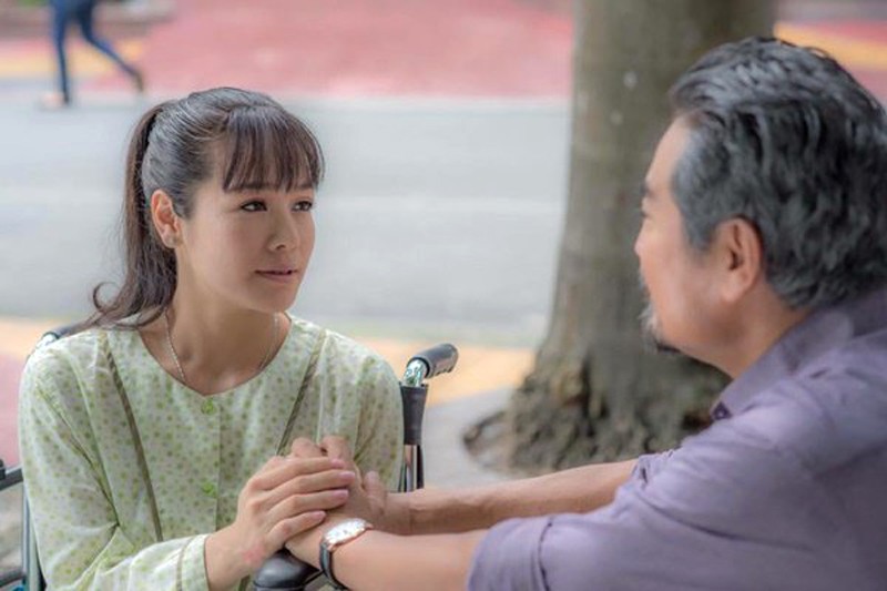 Diễn viên Nhật Kim Anh trong phim “Con gái bố già”