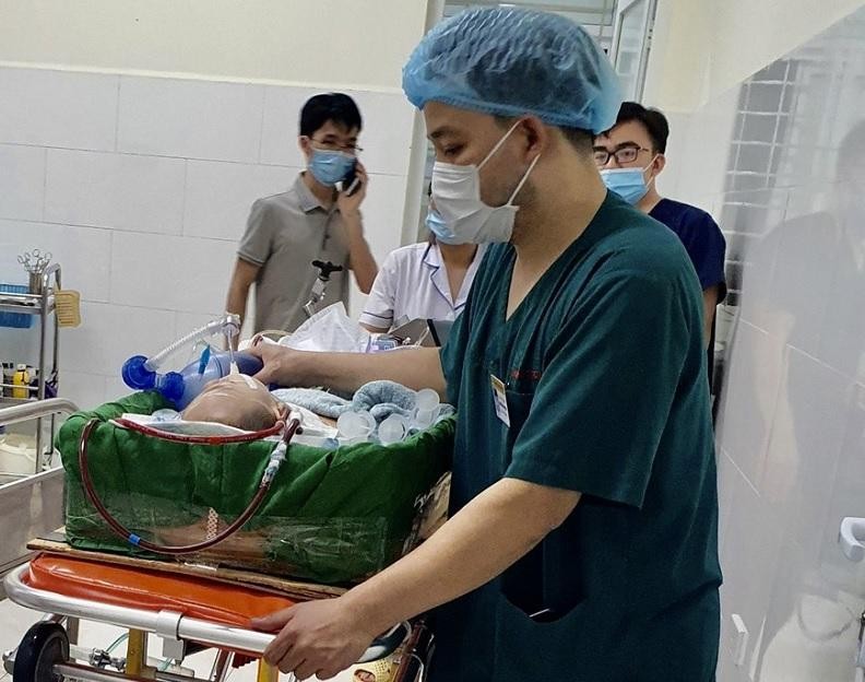 Bệnh viện Đa khoa tỉnh Sơn La liên kết với Bệnh viện tuyến TW, cứu chữa bệnh nhân nguy kịch