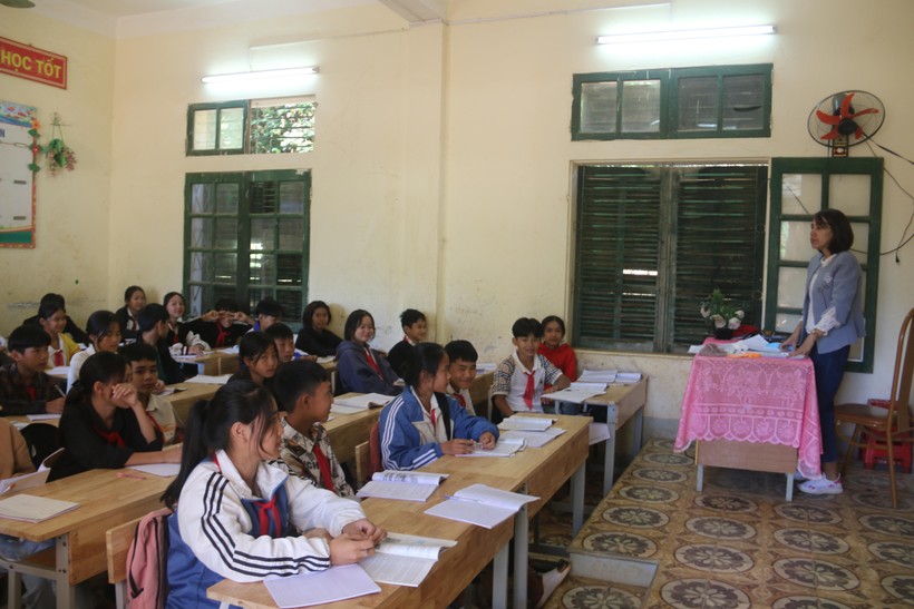 Phòng GD&ĐT Sông Mã luôn chỉ đạo các nhà trường giáo dục kỹ năng sống cho học sinh.
