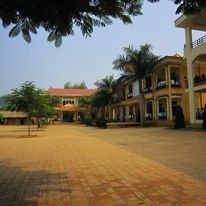  Khuôn viên trường học Chu Văn Thịnh.
