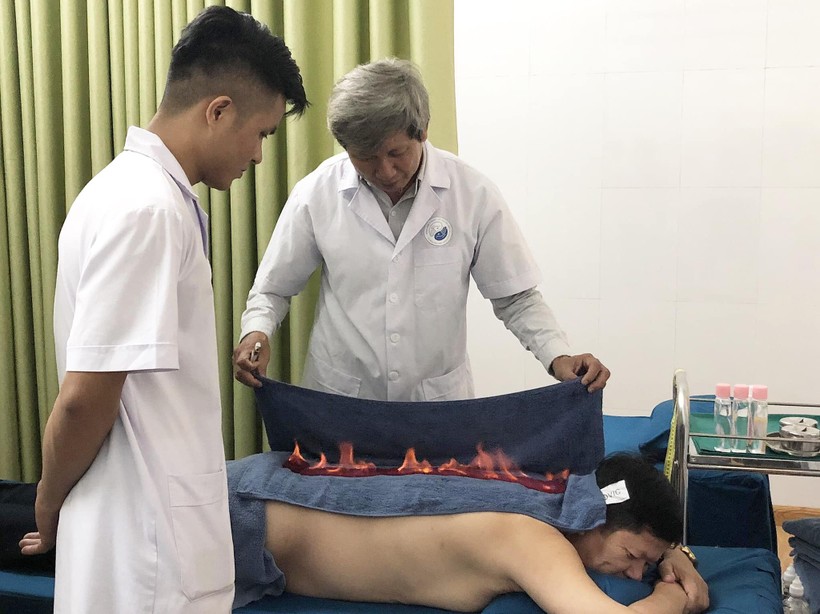 Bệnh viện YDCT tỉnh Sơn La luôn đổi mới, nâng cao chất lượng khám chữa bệnh, coi bệnh nhân là khách hàng.
