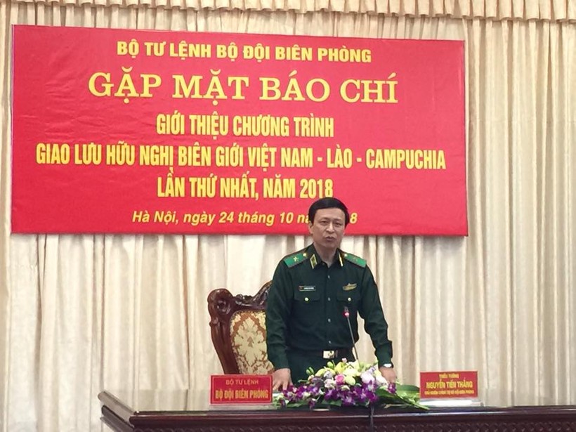 Thiếu tướng Nguyễn Tiến Thắng – Chủ nhiệm Chính trị Bộ đội Biên phòng dự và chủ trì.
