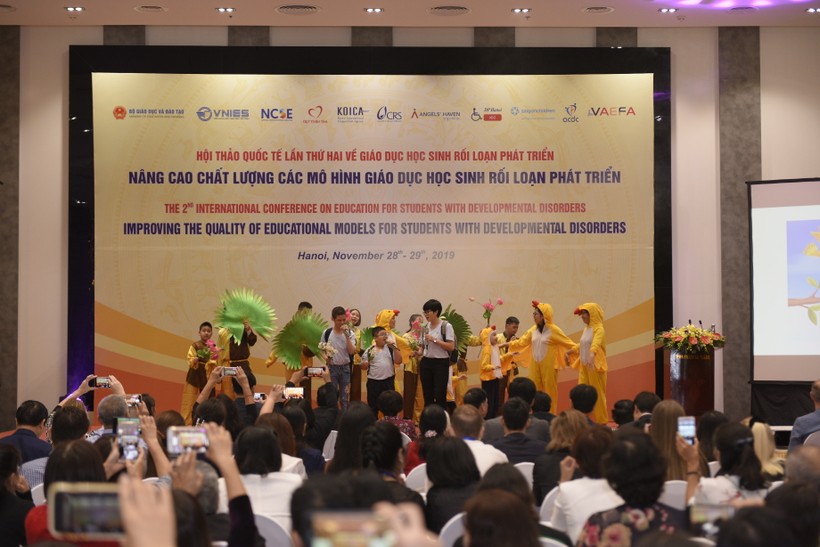 Hội thảo quốc tế “Giáo dục học sinh rối  loạn phát triển” lần thứ 2 đã khai mạc tại Hà Nội 
