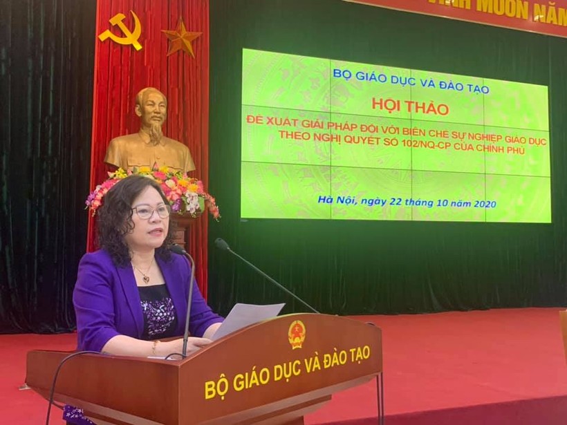Thứ trưởng Bộ GD&ĐT Ngô Thị Minh phát biểu tại Hội thảo. 