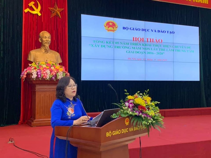 Thứ trưởng Ngô Thị Minh phát biểu khai mạc Hội thảo.