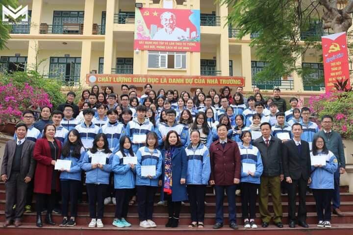 68 HS trường THPT chuyên Lào Cai dự Kỳ thi học sinh giỏi Quốc gia THPT nhận được sự động viên lớn từ ngành GD&ĐT, nhà trường, thầy cô...