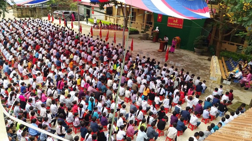 Năm học mới đang tới gần nhưng học trò vùng cao Yên Minh - Hà Giang vẫn lo thiếu sách.