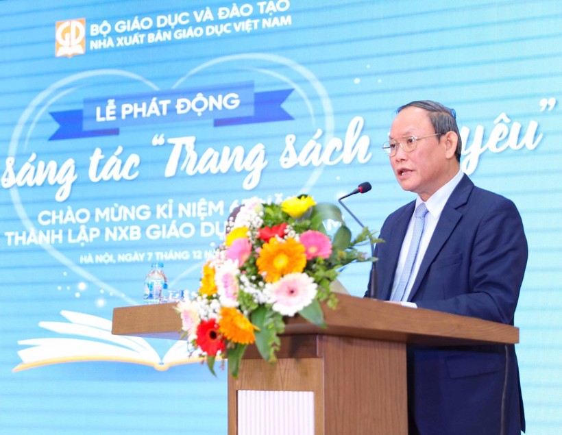 Ông Nguyễn Đức Thái, Chủ tịch Hội đồng thành viên NXBGDVN phát động cuộc thi. 