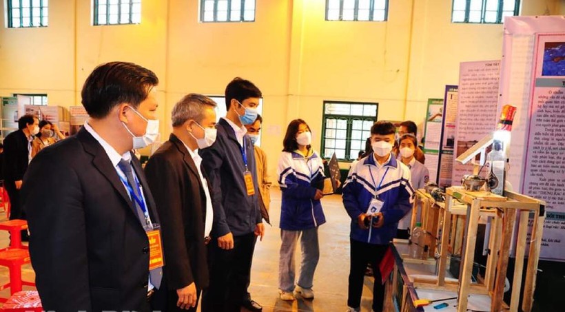 Cuộc thi KHKT cho học sinh trung học Ninh Bình đã có 68 dự án đạt giải. 