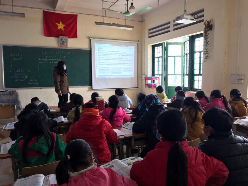 Tỷ lệ chuyên cần của Trường TH &THCS Hầu Thào (Sa Pa, Lào Cai) đạt trên 95% ngày đầu trở lại trường. 