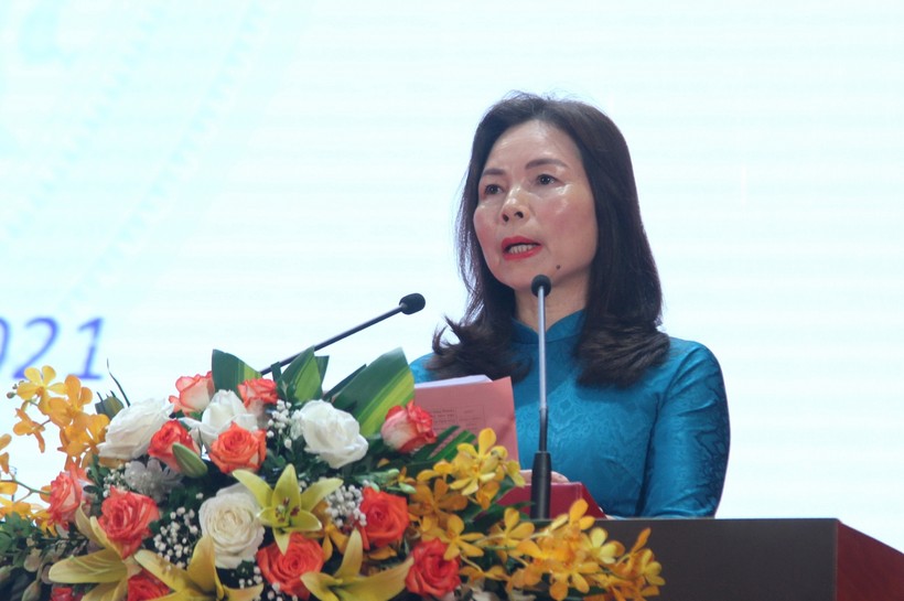 Giám đốc Sở GD&ĐT Lào Cai- bà Dương Bích Nguyệt. 