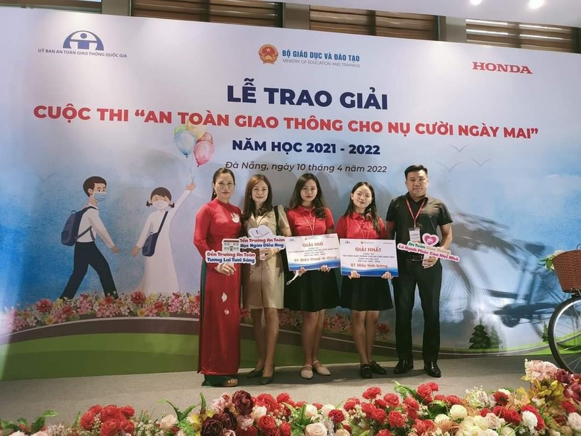 Đoàn Lào Cai đã đạt 1 giải nhất, 1 giải nhì tại cuộc thi “An toàn giao thông cho nụ cười ngày mai” năm học 2021- 2022.