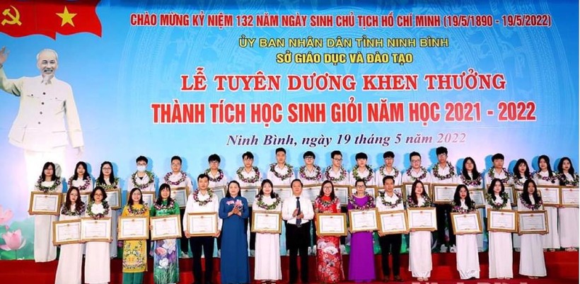 Học sinh Ninh Bình đã tham gia và đạt nhiều thành tích cao trong các cuộc thi quốc gia, quốc tế.