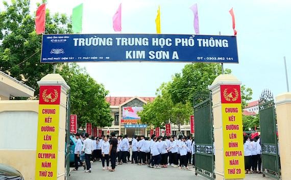 Ninh Bình: Công nhận Trường THPT Kim Sơn A đạt chuẩn Quốc gia mức độ 2