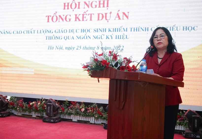 Thứ trưởng Ngô Thị Minh phát biểu tại Hội nghị.