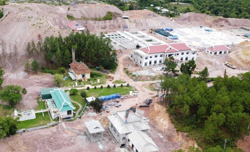 Việc xử lý bãi thải hơn 316 nghìn m3 tại Nhà máy xử lý nước sạch Vạn Niên - lớn nhất tỉnh Thừa Thiên - Huế đã tìm được "đáp số". (Ảnh: P.Đ)