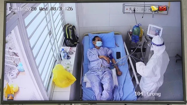Bệnh nhân 1405 hiện đang điều trị tại Bệnh viện Đa khoa Trung ương Quảng Nam. Ảnh: BVCC.